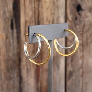 90s Mixed Metal Gold and Silver Tone Hoops | Two Tone Medium Large Chunky Fluted Modernist Double Hoop Earrings