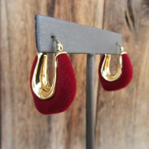 90s Gold Tone Dark Red Burgundy Hoop Earrings | Flocked Velvet Lever Hoop Earrings | Fall Colors Autumn Burgundy Hoop Earrings