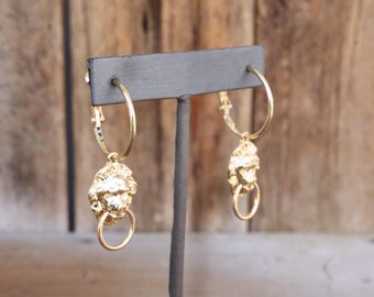 Boucles D'oreilles Anciennes Tête De Lion - Bakélite, Perle, Tige Argent 925 - Occasion