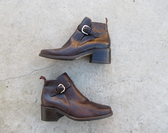 90s Brown Leather Chunky BLock Heel Ankle Boots | Grunge Buckle BOots Loafers Shoes | Size 8
