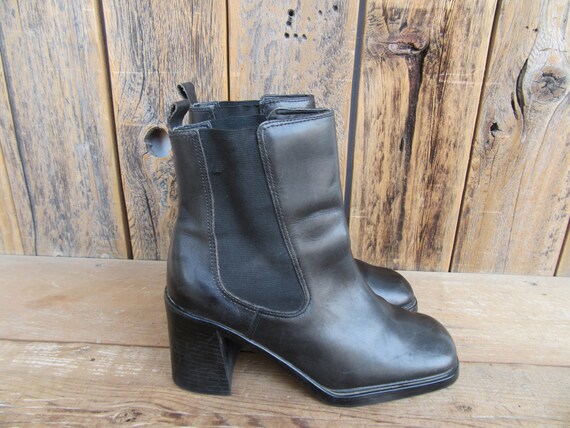 Vintage 90s Black Leather Boots, 90s Chunky Boots,