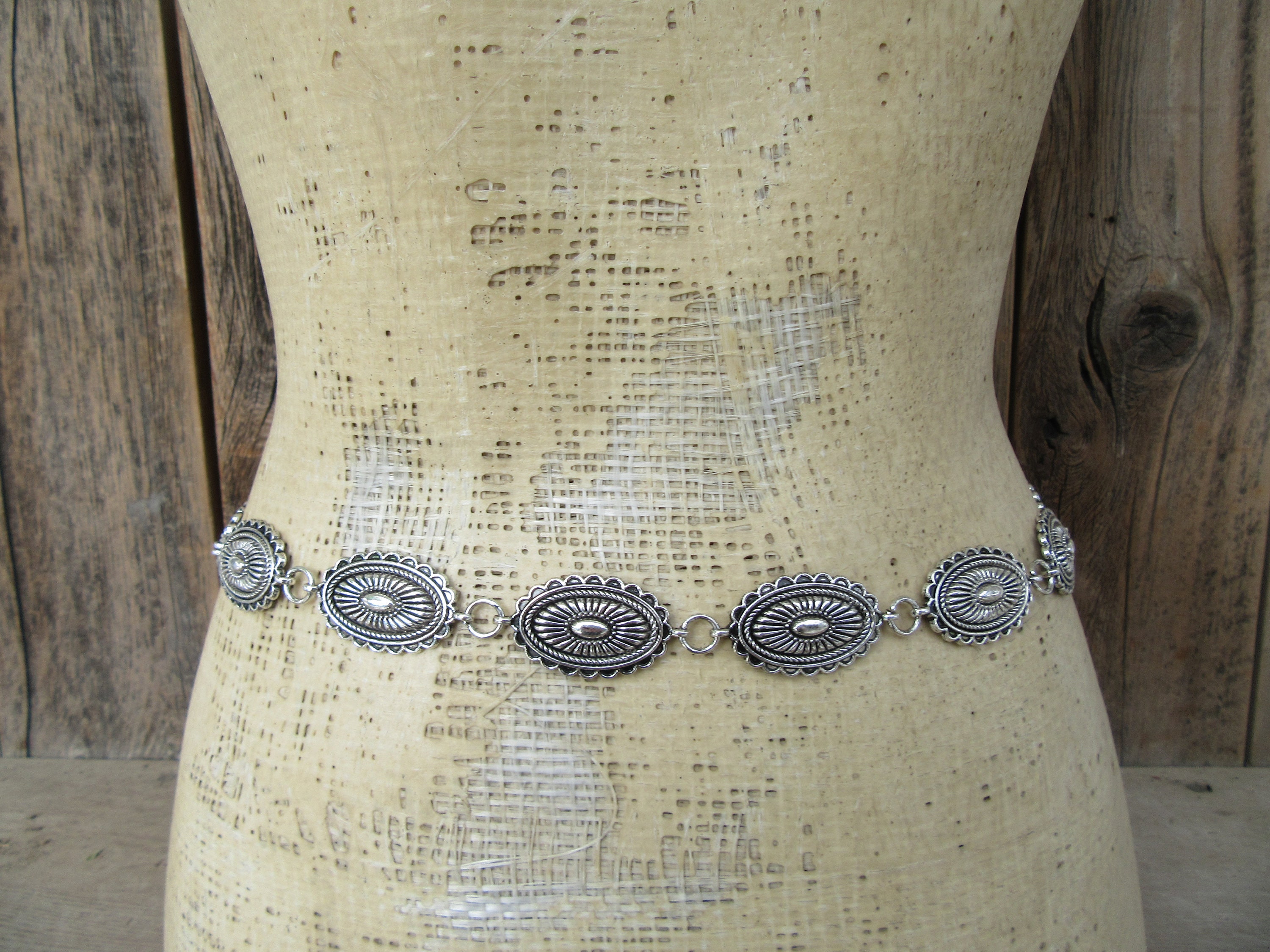 31-inch Sterling Silver Style Concho Chain Belt Southwest Boho Festival Traditional Oval Southwest Stamped Concho Belt main image 2