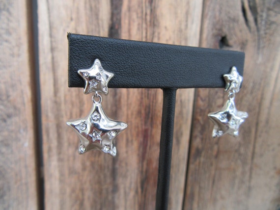 90s Silver Tone Star Dangle Earrings | Bejeweled … - image 1