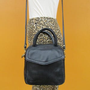 90s Fossil Black Pebbled Leather Cargo Crossbody Bag Purse Tote Handbag Organizer Zip around Wallet | Small Leather Carryall Satchel