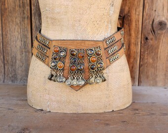 Early 1980s vintage Banana Republic safari belt 32 Western Brass Concho Belt Vintage 80s Banana Republic Safari  main image 4