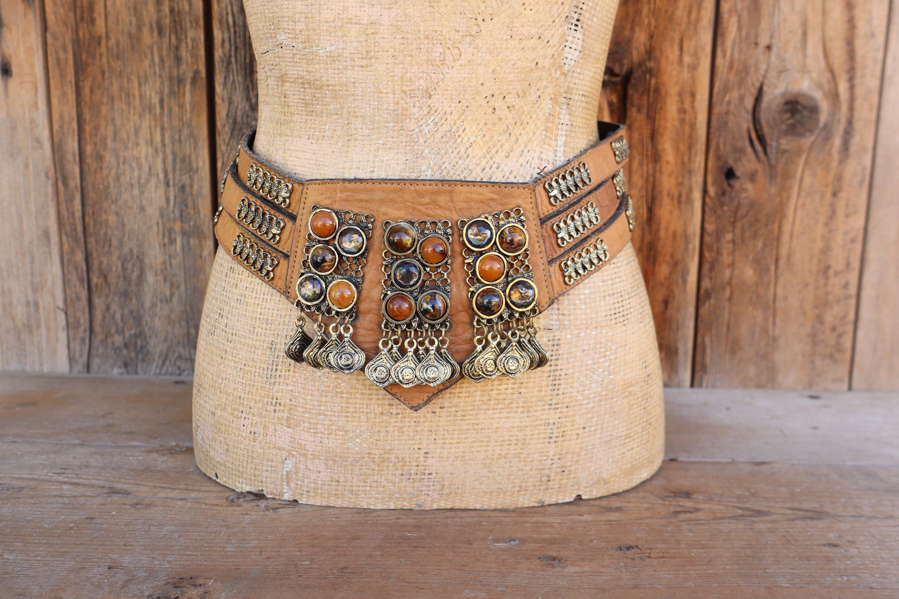 Vintage Cachè Leather Belt with Fabric Covering Vintage Leather Belt by motif56 1990s Made in Europe Braided  main image 2