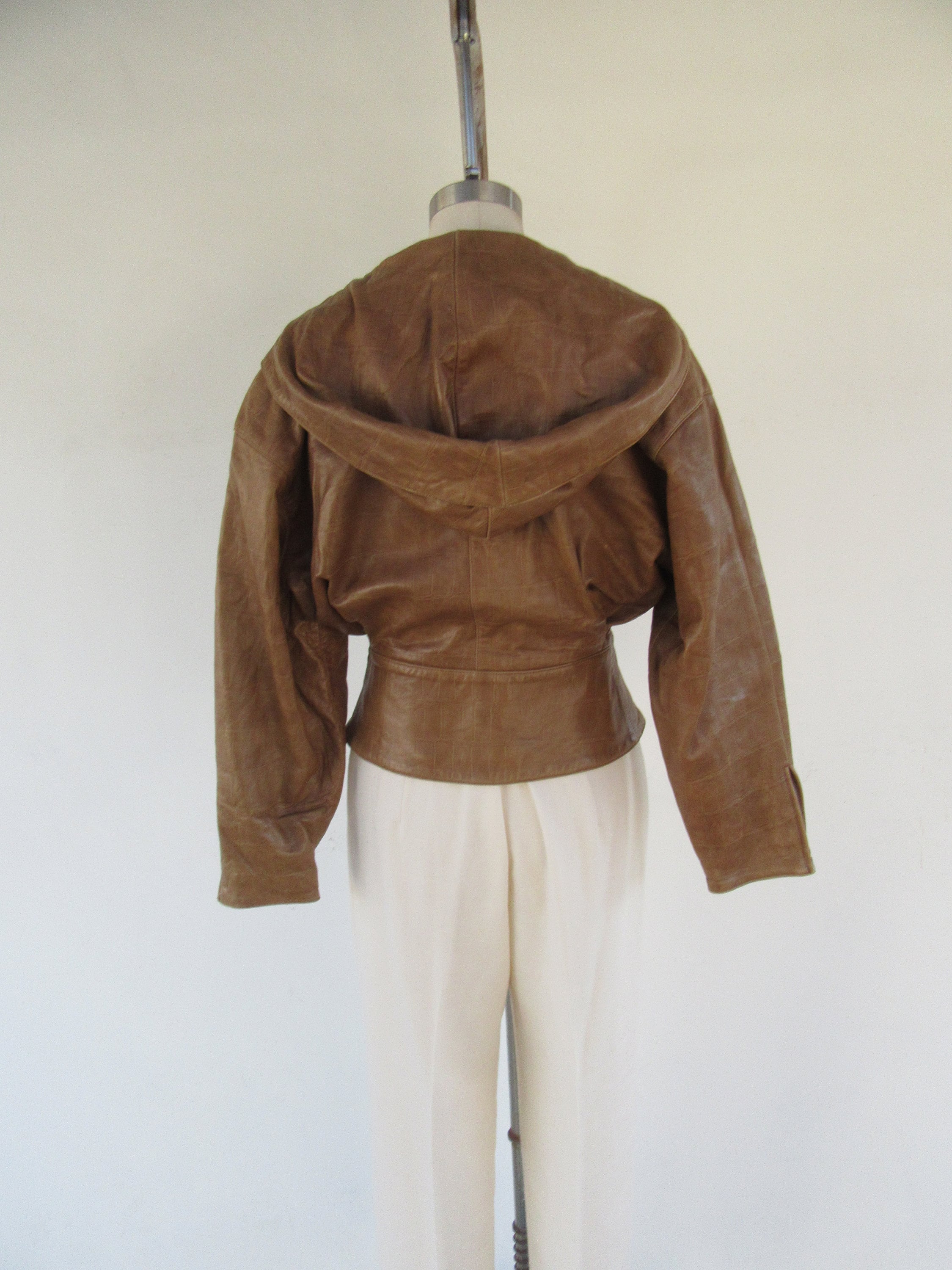 ジャケット・アウター Vintage Dolman Sleeve Leather Jacket il_fullxfull.4348402941_rmoq.jpg