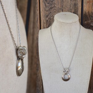 70s 80s Rams Head Doorknocker Necklace | Oval Necklace | Chunky Silver Tone Statement Choker Necklace