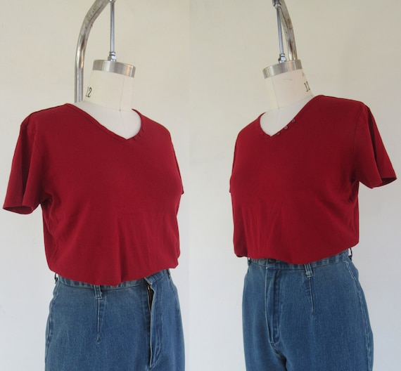 90s Dark Red All Cotton V Neck Tee Shirt | Minima… - image 4