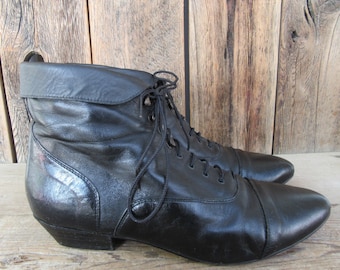 Black Leather 1980s Boots Granny Boots, Leather Lace Up Boots, BLack Leather Granny Boots, 80s Leather Ankle Boots, Size 11