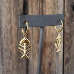 90s Gold Fish Skeleton Hoops | Resortcore Tourist Chic Fish Nautical Modernist Statement Hoop Earrings