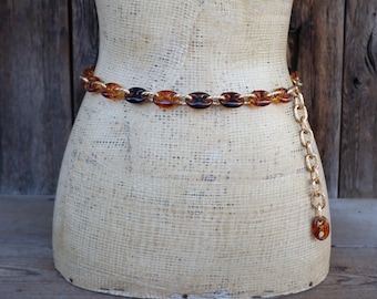 VINTAGE 80\'S Rubber Skinny Gold Chain Belt 80s Gold Tone Chain Belt | Skinny Waist Belt | Statement  main image 4