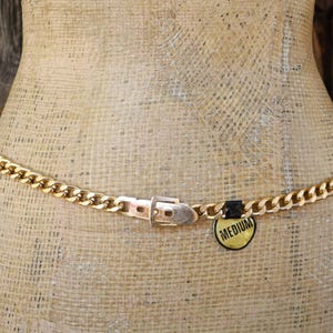 70s 80s Lightweight Gold Chain Belt | Metal Statement Belt |  Metal Ring Belt | Fits 31 to 31.5