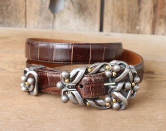 80s Modernist Mixed Metal Silver and Gold Tone Brutalist Buckle and Keeper on Moc Croc Croco Embossed Cognac Brown Leather Belt | 30 to 34