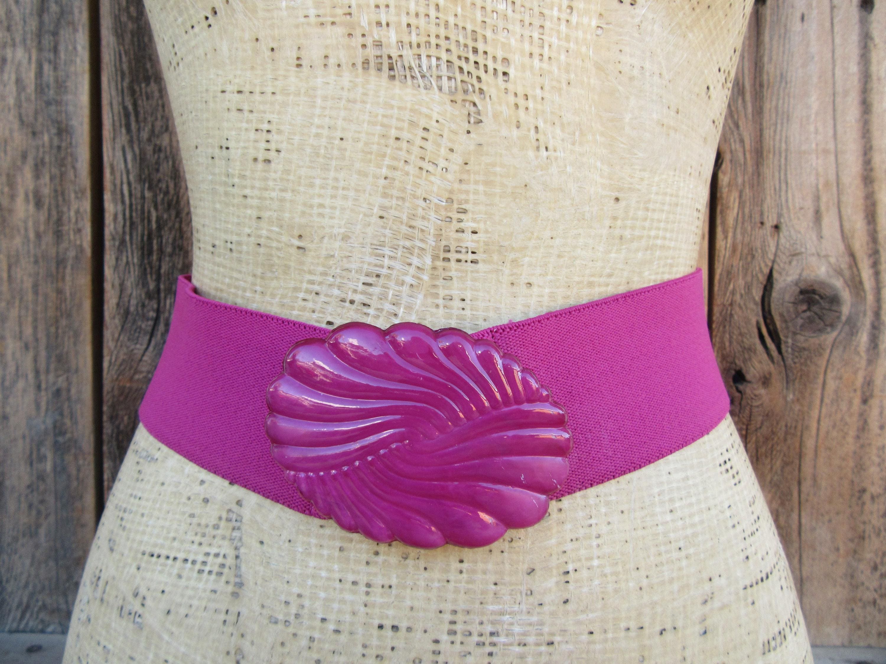 Vintage 80s Style Purple Elastic Cinch Belt Large Blue Magenta Resin Buckle 80s Vintage Elastic Large Buckle Belt Womens Small Purple  main image 3