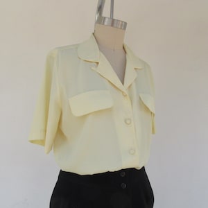 80s 90s Powder Yellow Silky Button Down Blouse | 90s Minimalist Short Sleeve Shirt | Business Casual Academia Style Secretary Blouse | M