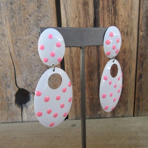 80s Large New Wave Earrings | Cutout Doorknocker Periwinkle and Pink 1980s Earrings | Cutout Oval Dangle Earrings