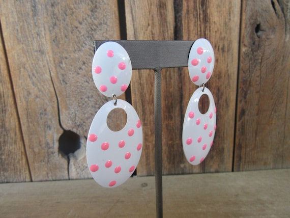 80s Large New Wave Earrings | Cutout Doorknocker Periwinkle and Pink 1980s Earrings | Cutout Oval Dangle Earrings