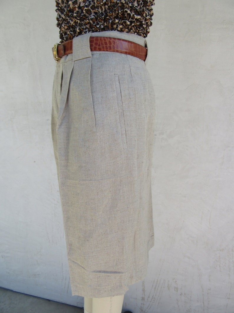 30 Waist Longline Pleated High Wasted Bermuda Shorts 90s Mom Shorts 1990s Oatmeal High Waist Linen High Waist Longline Shorts
