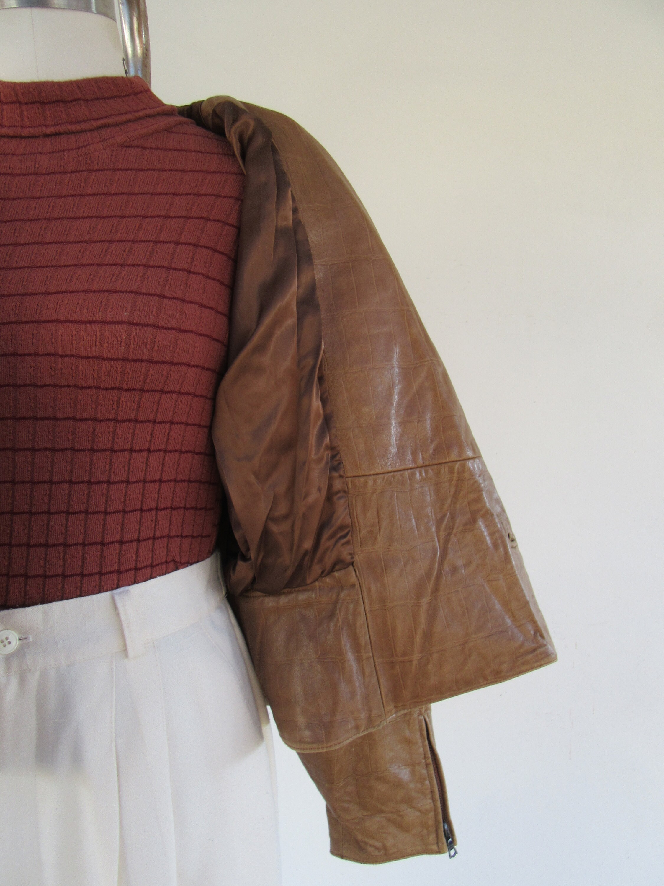 80s 90s Cropped Dolman Sleeve Hooded Leather Jacket