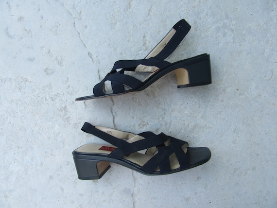 1990s Strappy Navy Blue BLock Heel Sandals | Elast