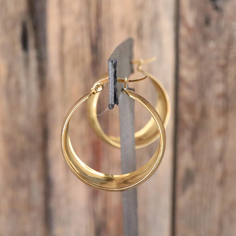 90s Earrings | Chunky Gold Tone Hoop Earrings | Chunky Thick Hoop Earrings | Medium Size Hoop Earrings | Lever Back Hoops image 4