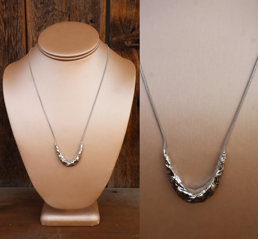 90s Silver Tone Modernist Hammered Nugget U Snake Chain Statement ...
