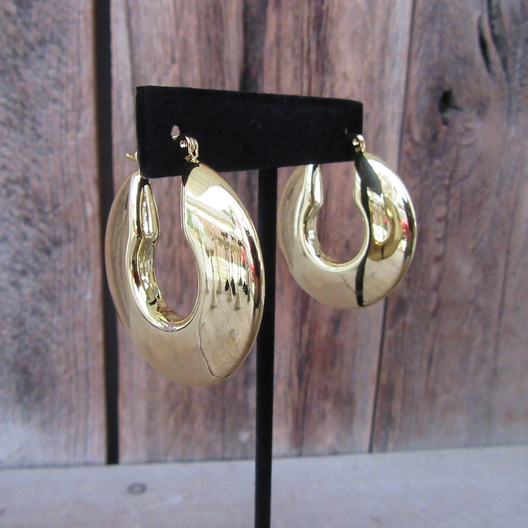アクセサリー 90s Chunky Vanilla Cream Hoop Earrings 90s Chunky Vanilla Cream Ice Cube Hoop Earrings | Minimal