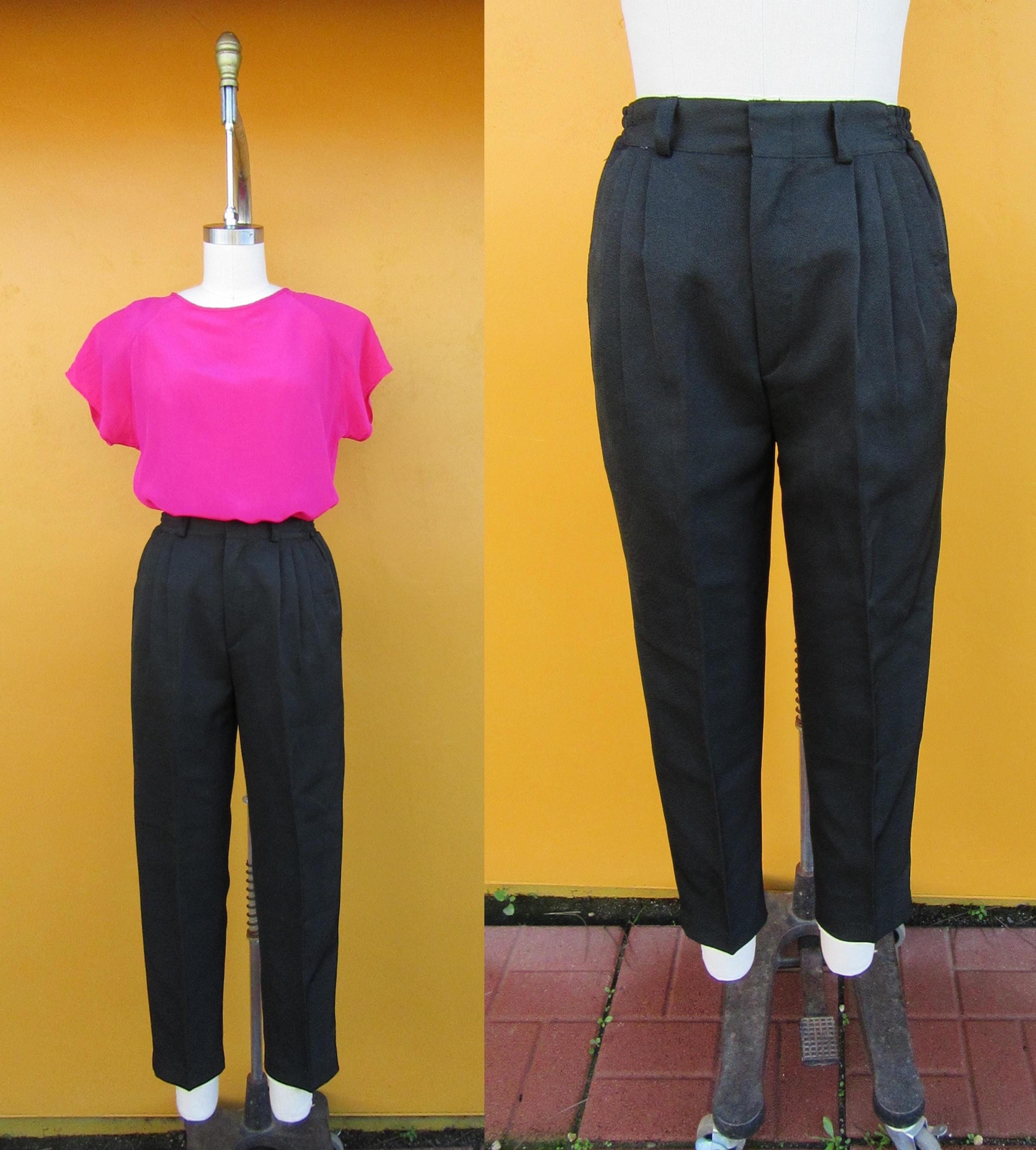 80s 90s Black Pleated High Waist Tapered Trousers | Dark Academia