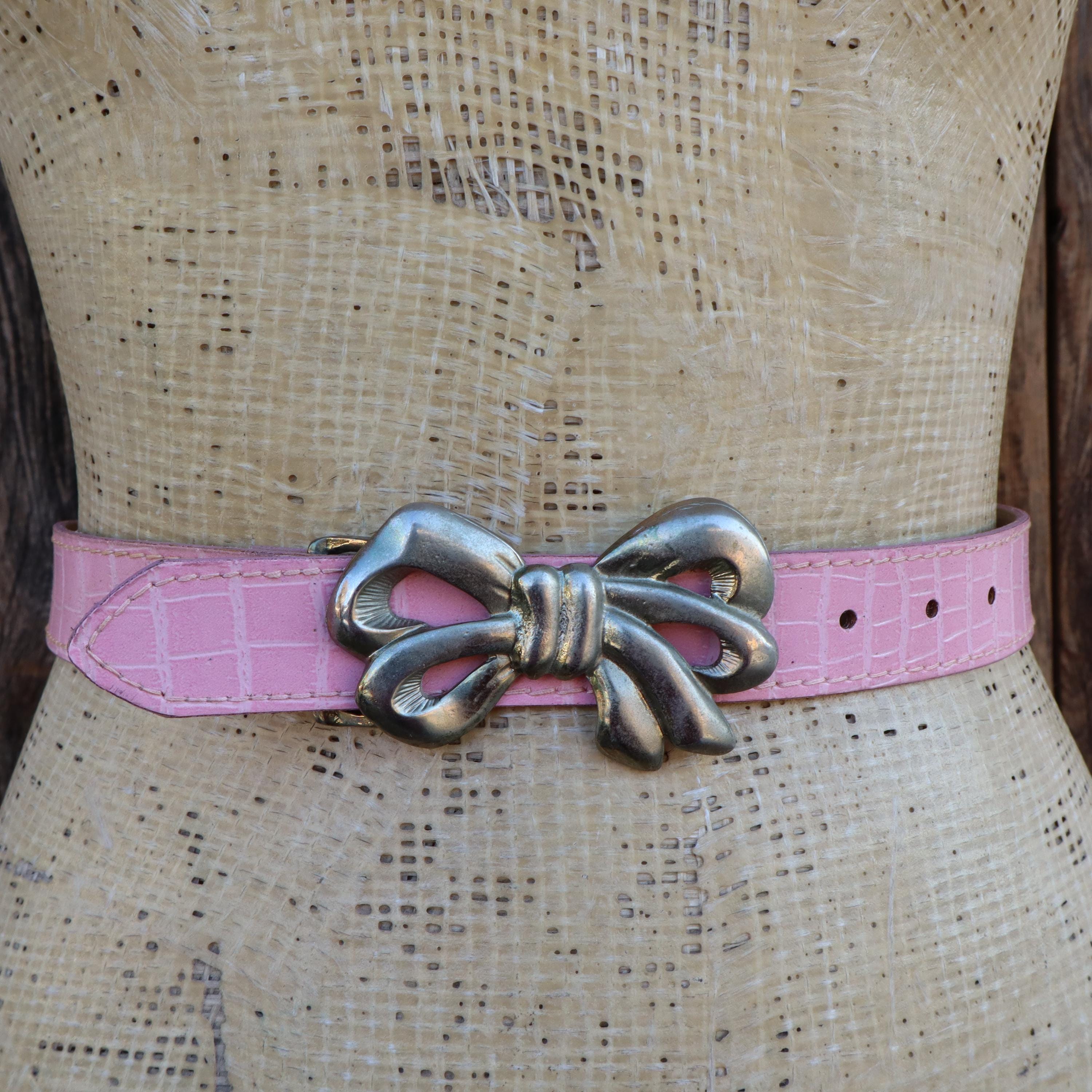 80s 90s Croco Embossed Bonded Pink Leather Bow Buckle Belt  display picture 2