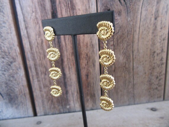 90s Earrings | Shell Dangle Duster Earrings | Nau… - image 7