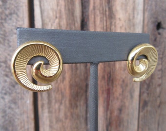 90s Gold Tone Earrings | Modernist Chunky Art Deco Revival Curlicue Statement Swirl Earrings | Ram's Horn Snail Circle Earrings