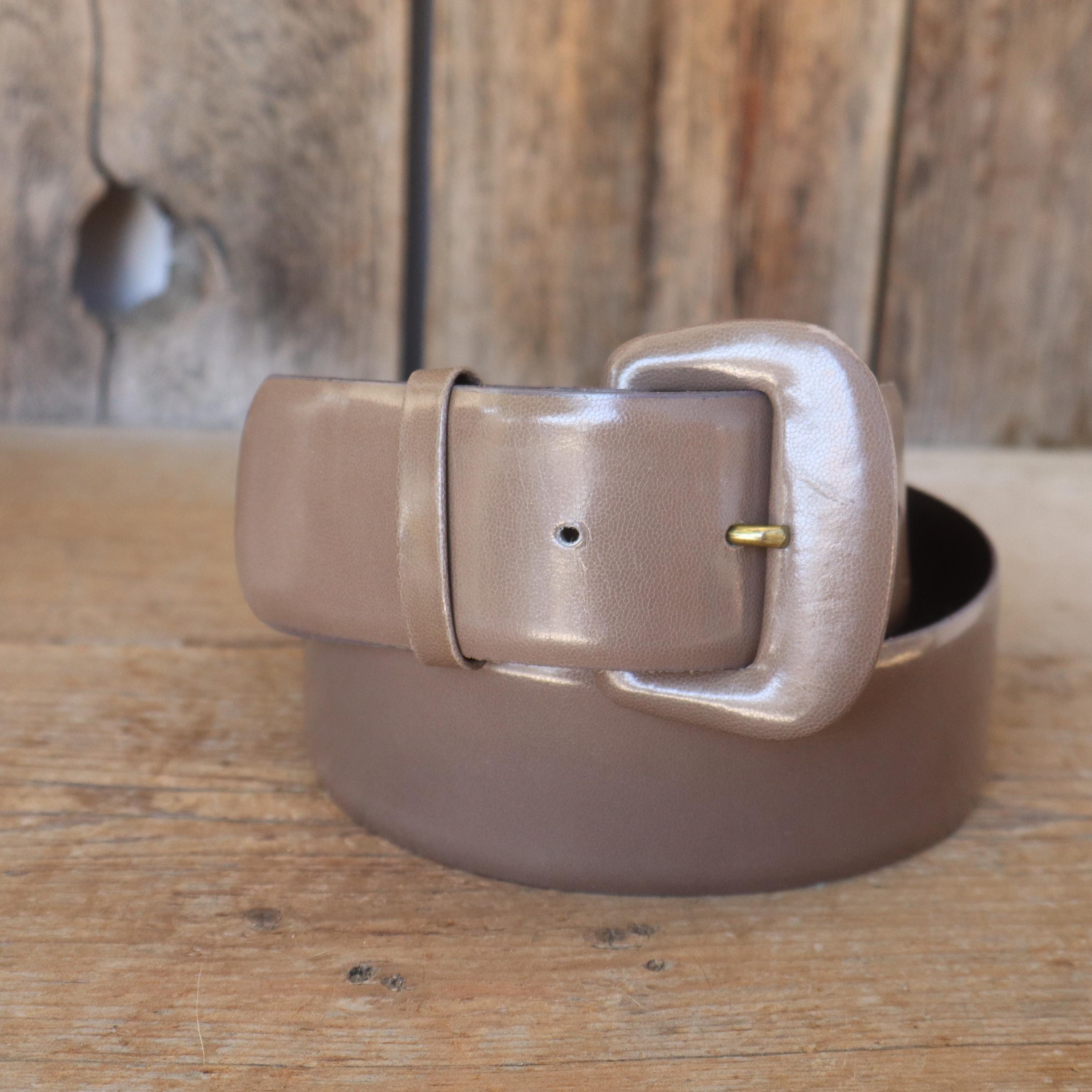 VINTAGE 80s 90s Fancy Taupe Wide Belt Wide Taupe Leather Belt With Rose Leather Buckle 90 main image 3
