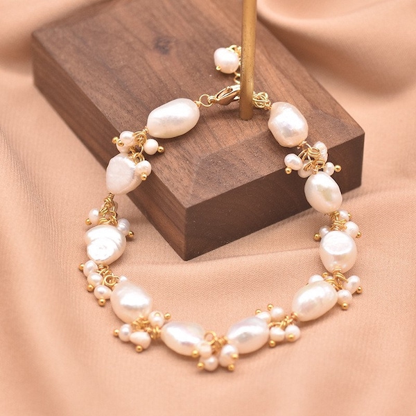 BAROQUE PEARL BRACELET main image 1