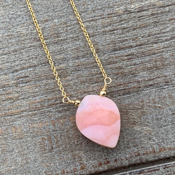 Mini Wood & Rock Necklace - Pink