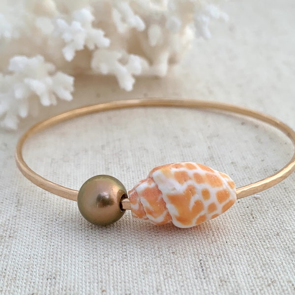 Miter Shell Bangle, Tahitian Pearl Bangle, Beachy Bracelets, Birthday Gift from Mom, Gift for Beach Lover, Hawaiian Jewelry, Shell and Pearl