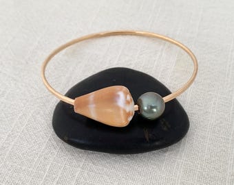 Bracelet jonc coquillage hawaïen personnalisé, bracelet jonc coquillages, bijoux en verre de mer, bracelet jonc de perles, cadeau d'anniversaire pour petite amie, bijoux de plage