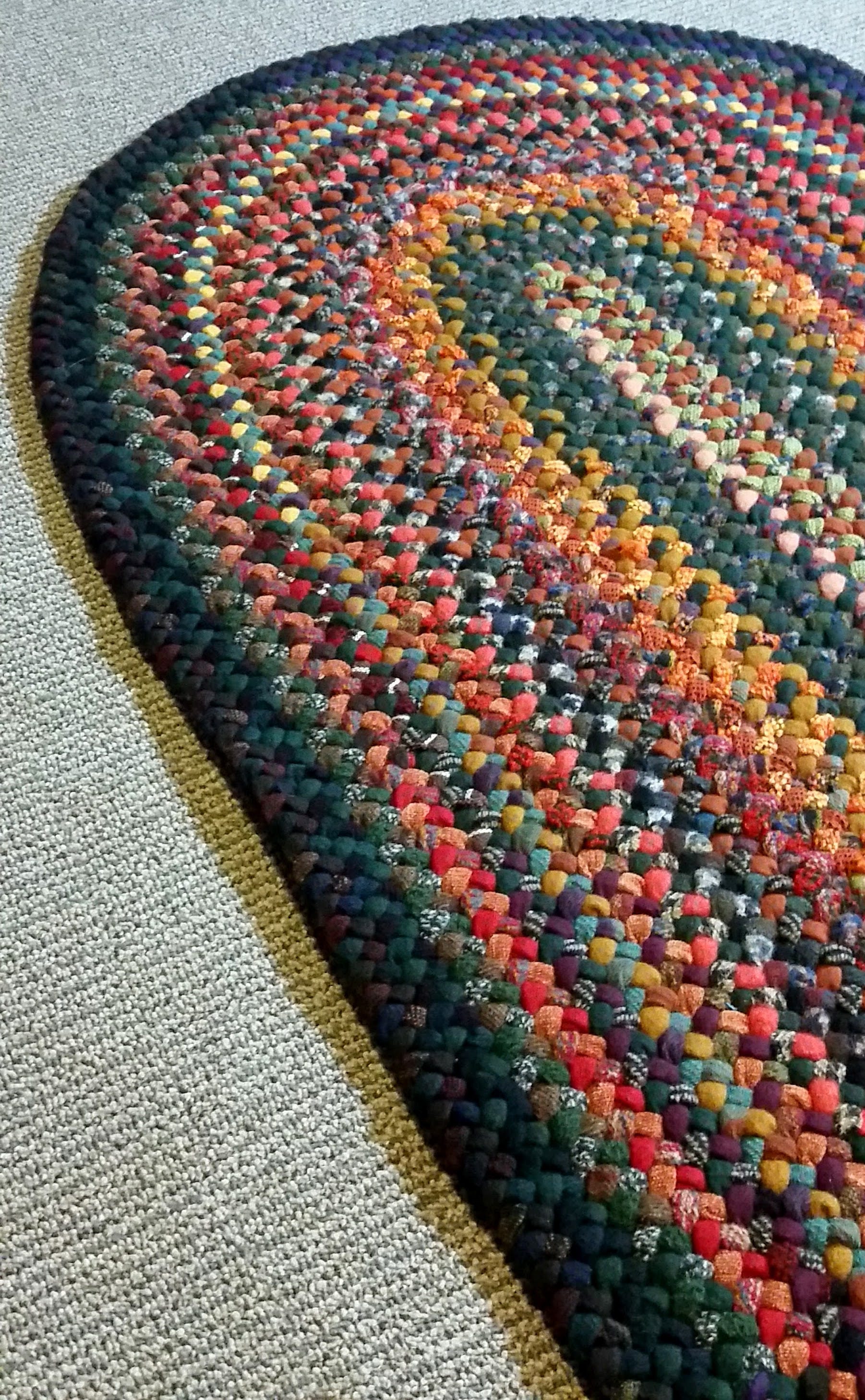 Braided Wool Rug: Autumn Colors, Oval Rug (2.5 X 5 Foot) - Etsy