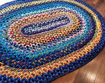 Custom Oval Wool Rug – Braided Design, Your Colors