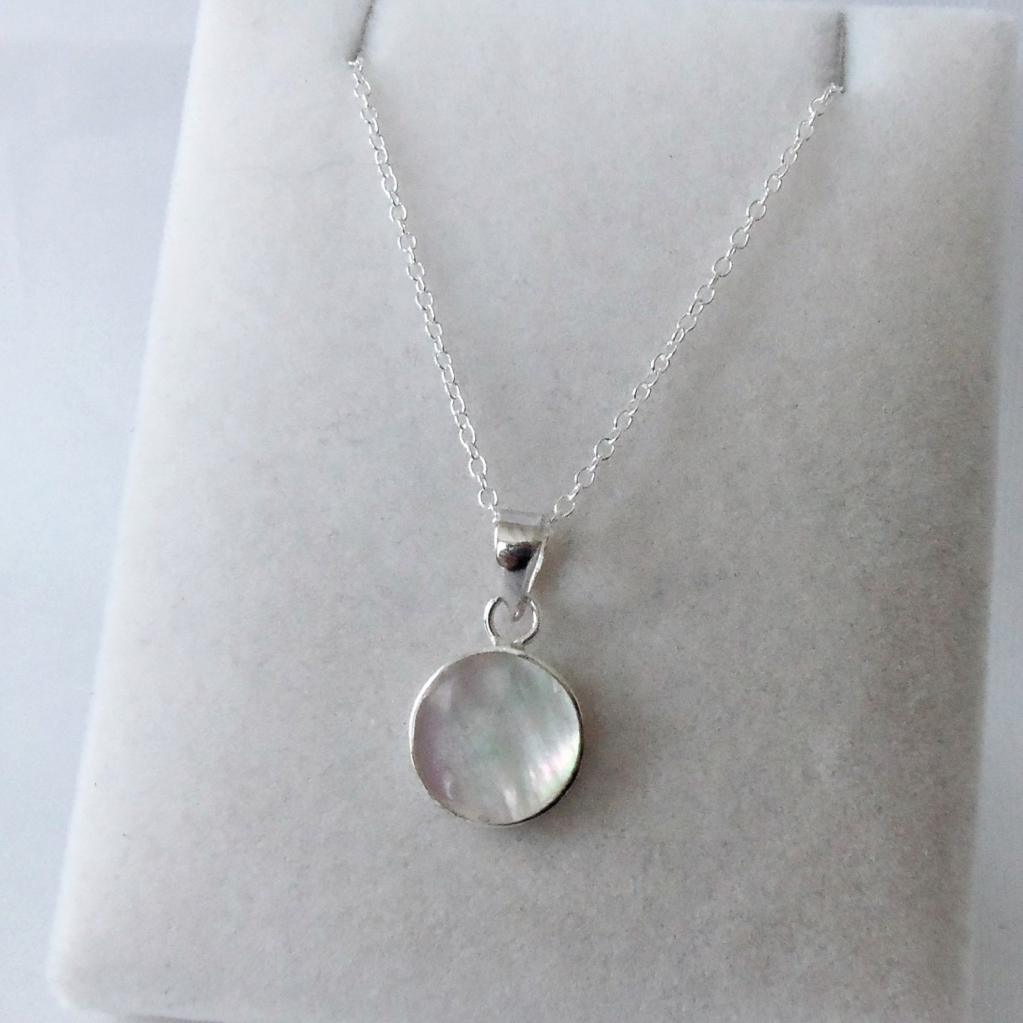 Sterling Silver Round MOP Mother of Pearl Pendant Necklace. - Etsy