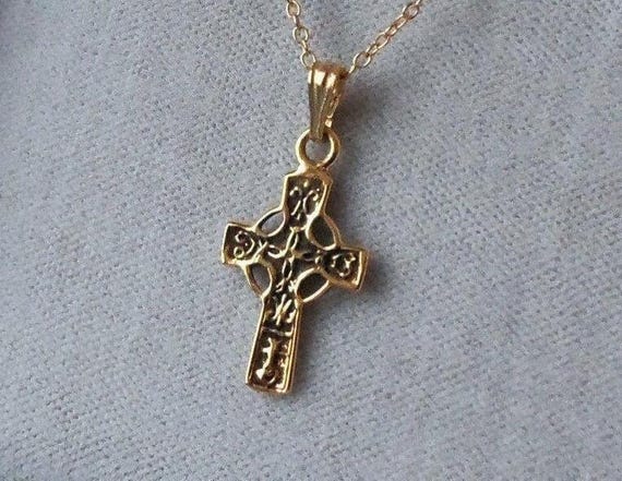 18ct Gold over Sterling Silver Celtic Cross Pendant Necklace.