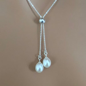 Sterling Silver Freshwater Pearl Drop Pendant Necklace.