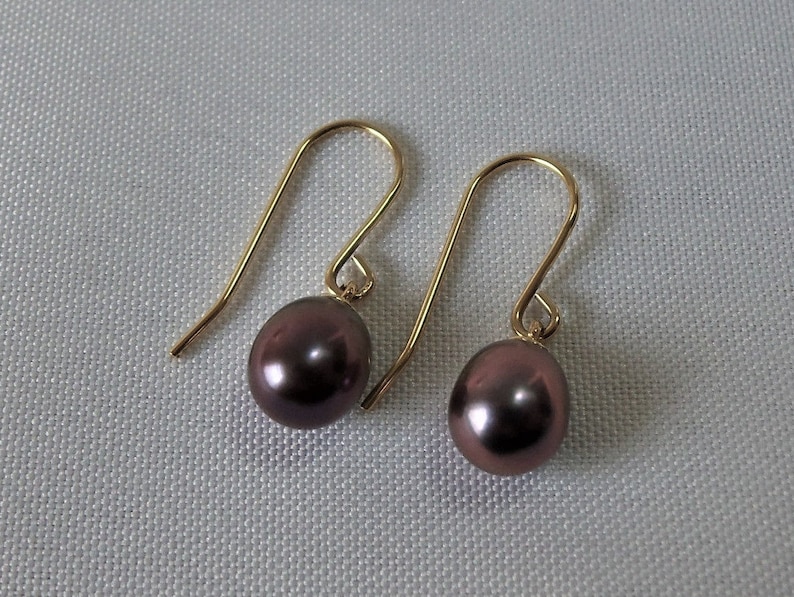 14ct Gold Filled Black Freshwater Pearl Drop Earrings.