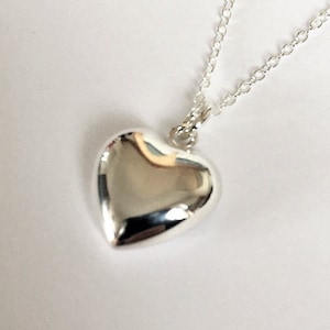 Sterling Silver Puffed Heart Pendant Necklace.