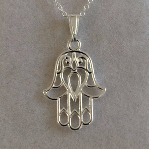 Sterling Silver Hamsa Hand Pendant Necklace.