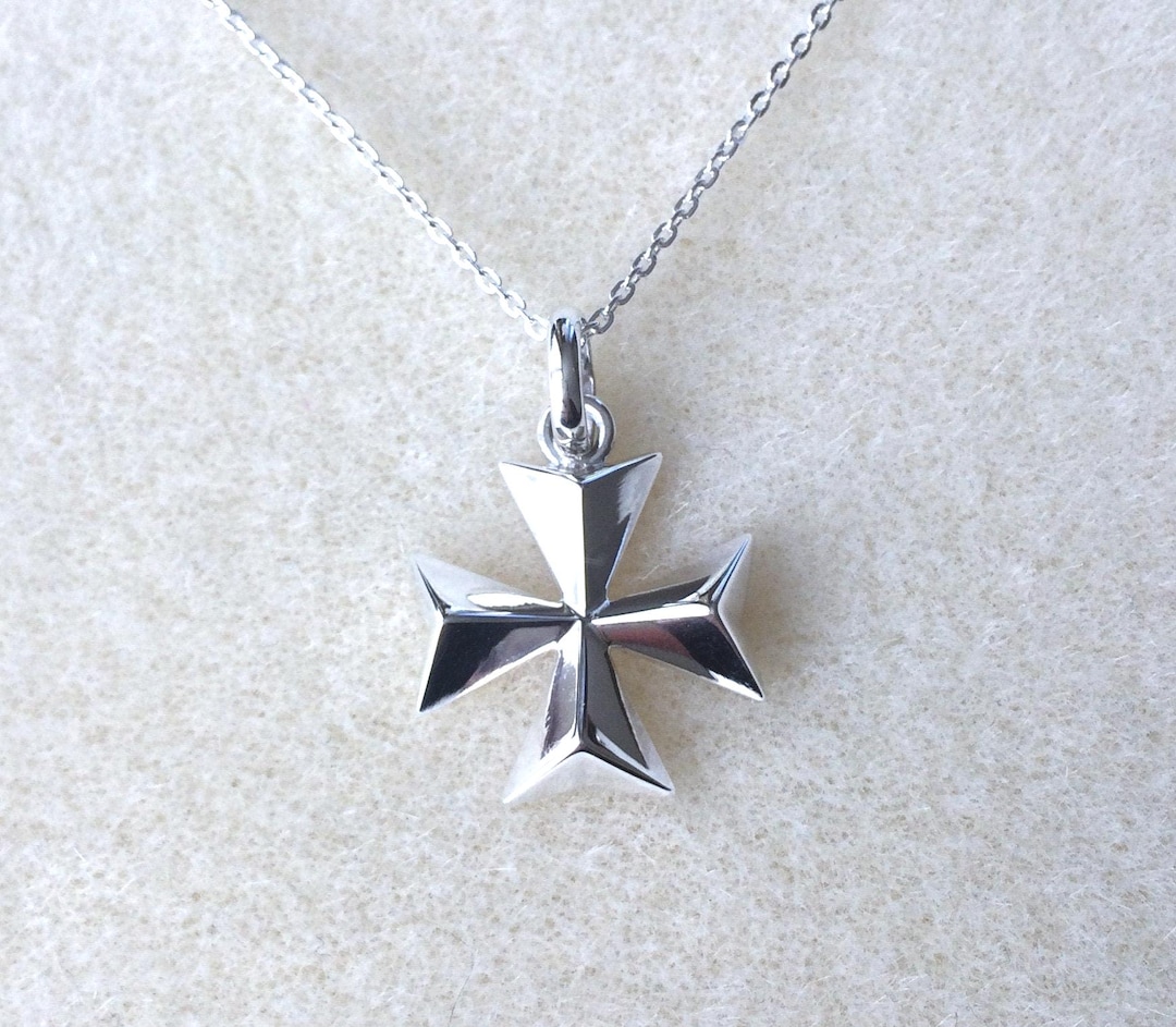 Sterling Silver Maltese Cross Pendant Necklace. - Etsy