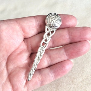 1937 Antique Sterling Silver Hallmarked Scottish Celtic Brooch.