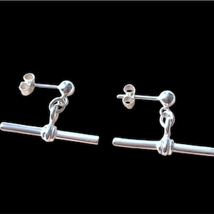 Sterling Silver T Bar Earrings.
