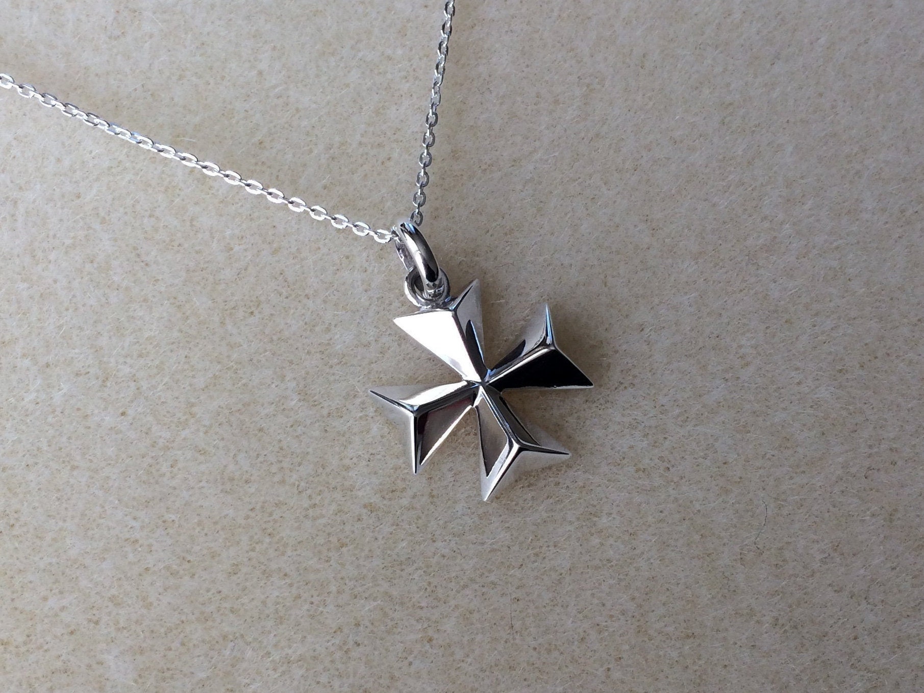 Sterling Silver Maltese Cross Pendant Necklace. - Etsy