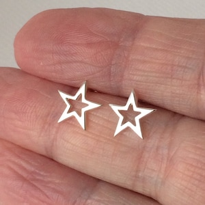 Sterling Silver Star Stud Earrings.